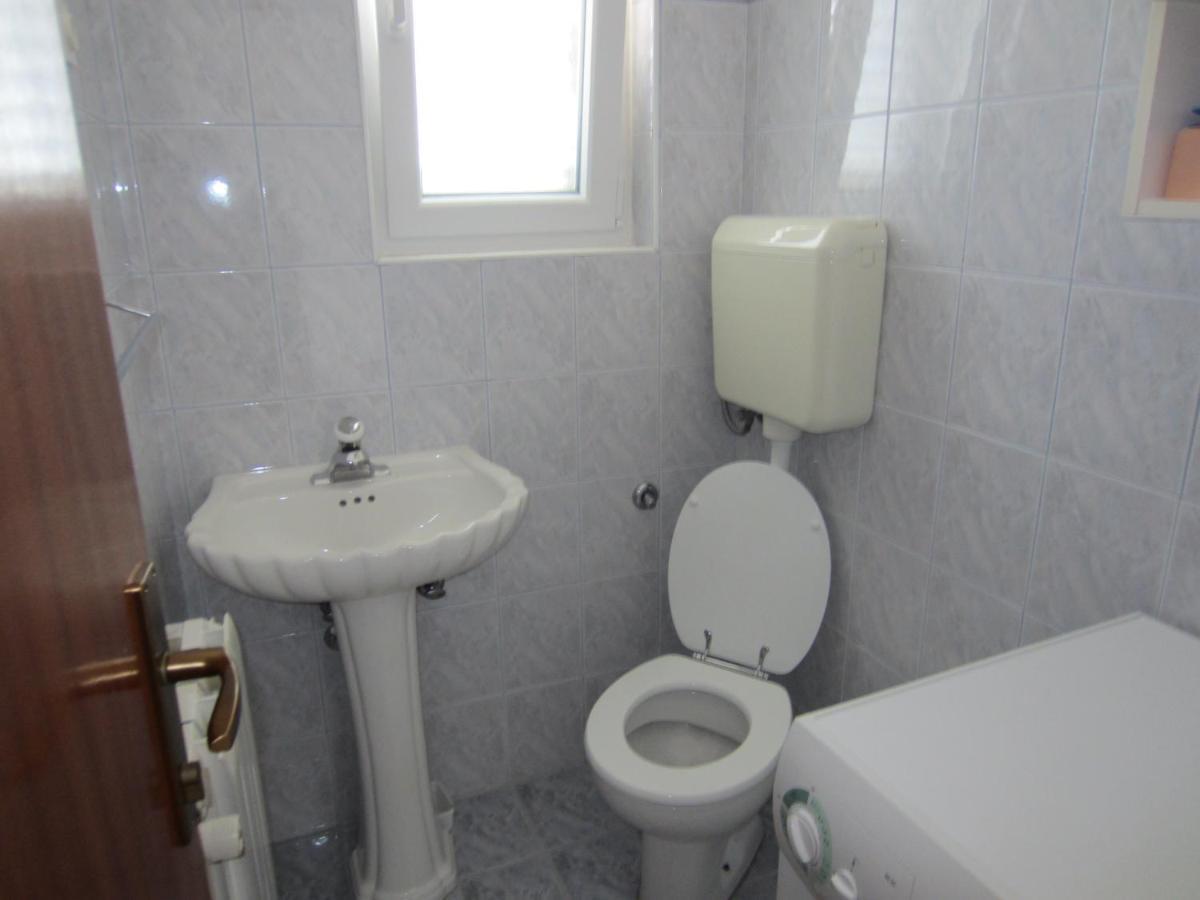 Ivic Apartments Vodice Croatia Buitenkant foto
