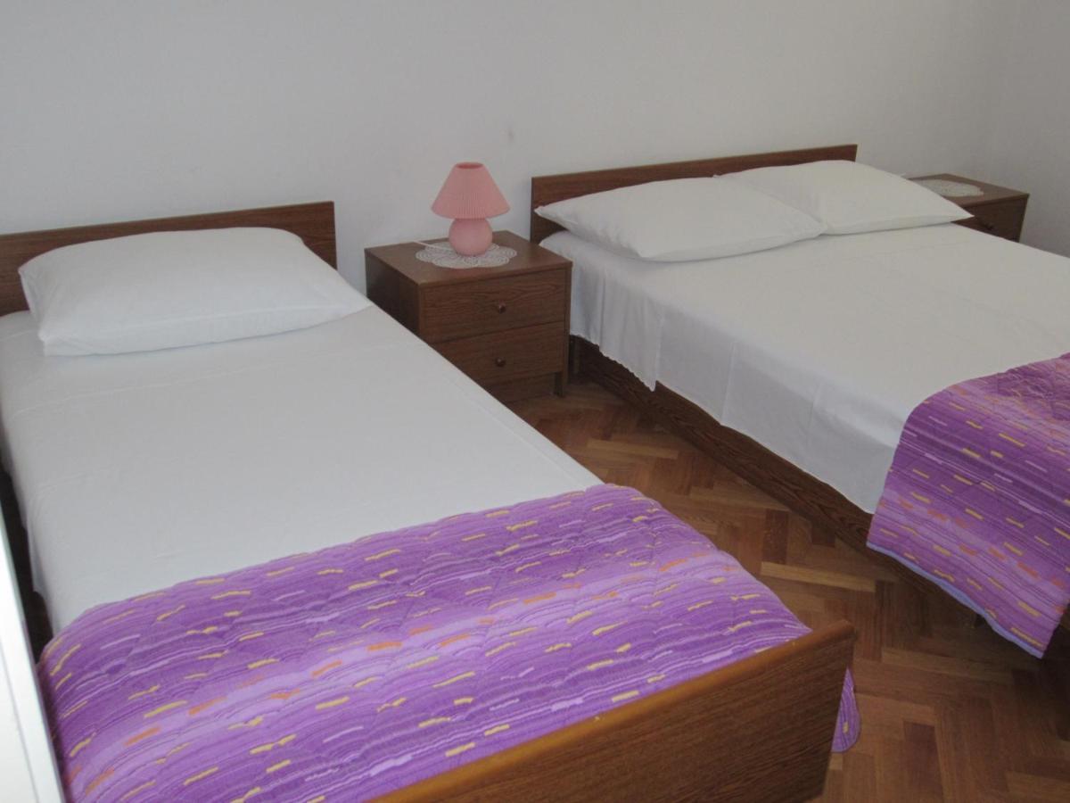 Ivic Apartments Vodice Croatia Buitenkant foto